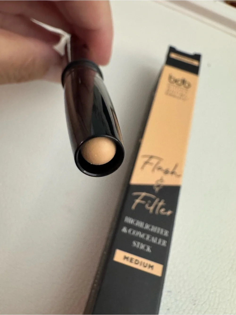 bdb Highlighter and Concealer Duo Stick — Medium